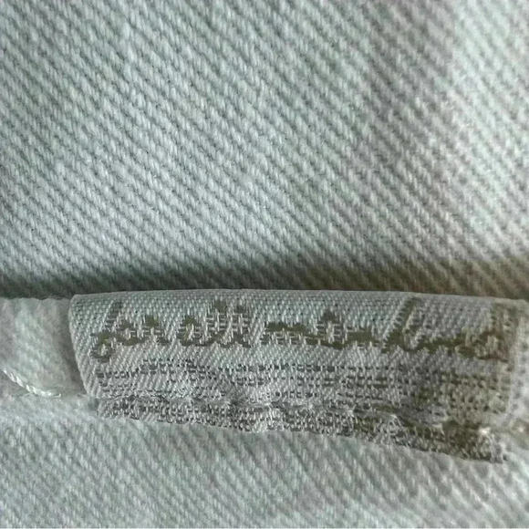 7 For all Mankind -High Waist Cropped Straight white Jeans Women’s Size 30 - Picture 3 of 12